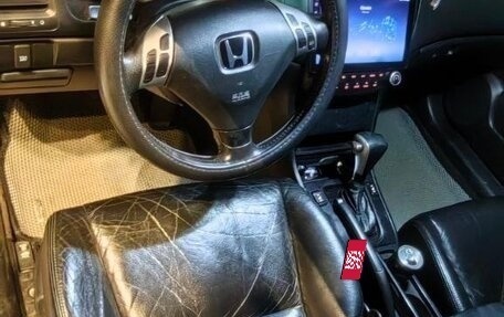 Honda Accord VII рестайлинг, 2004 год, 700 000 рублей, 10 фотография