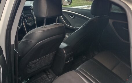 Hyundai i30 II рестайлинг, 2012 год, 990 000 рублей, 3 фотография