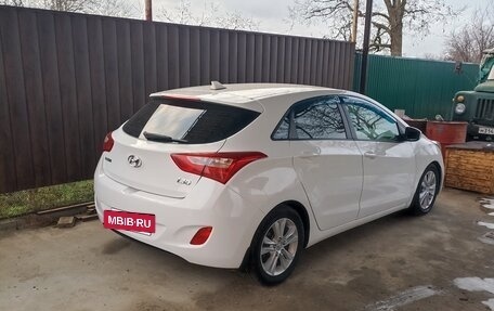 Hyundai i30 II рестайлинг, 2012 год, 990 000 рублей, 11 фотография