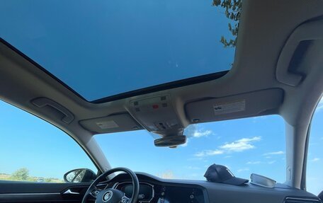 Volkswagen Jetta VII, 2019 год, 2 250 000 рублей, 2 фотография