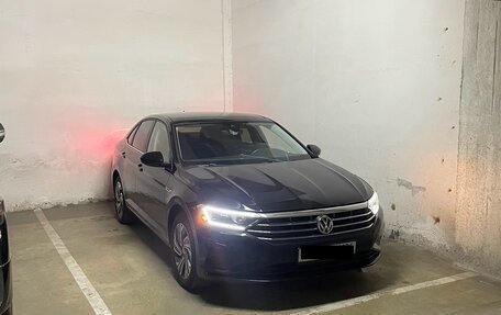 Volkswagen Jetta VII, 2019 год, 2 250 000 рублей, 1 фотография
