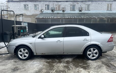 Ford Mondeo III, 2001 год, 290 000 рублей, 4 фотография