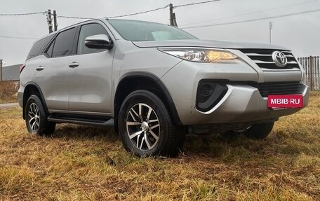 Toyota Fortuner II, 2018 год, 3 200 000 рублей, 6 фотография