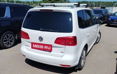 Volkswagen Touran III, 2012 год, 1 060 000 рублей, 6 фотография