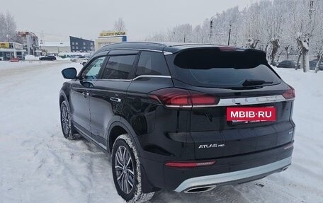 Geely Atlas, 2023 год, 2 115 000 рублей, 5 фотография