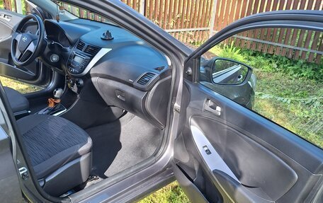 Hyundai Solaris II рестайлинг, 2016 год, 1 175 000 рублей, 5 фотография