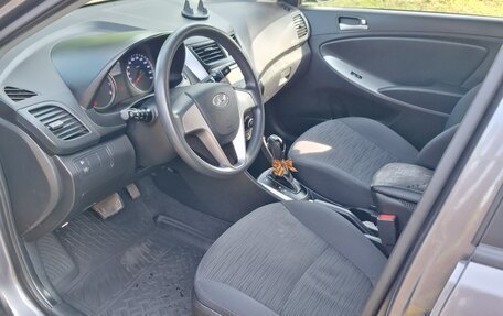 Hyundai Solaris II рестайлинг, 2016 год, 1 175 000 рублей, 4 фотография