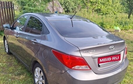 Hyundai Solaris II рестайлинг, 2016 год, 1 175 000 рублей, 2 фотография