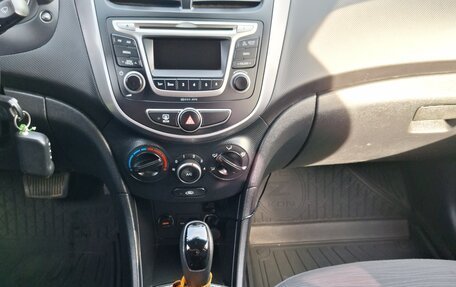 Hyundai Solaris II рестайлинг, 2016 год, 1 175 000 рублей, 9 фотография