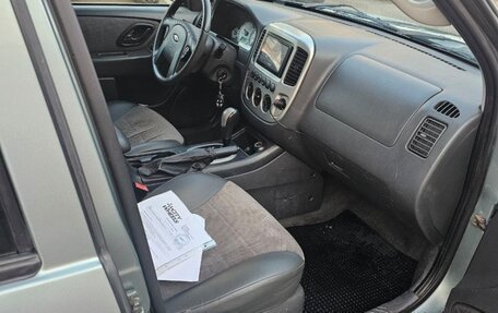 Ford Escape II, 2005 год, 750 000 рублей, 7 фотография