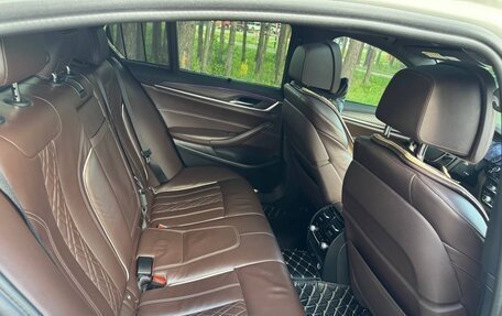 BMW 5 серия, 2017 год, 3 570 000 рублей, 11 фотография