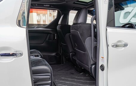 Toyota Alphard III, 2020 год, 4 340 000 рублей, 13 фотография
