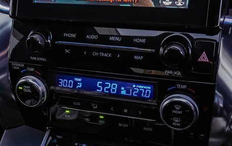 Toyota Alphard III, 2020 год, 4 340 000 рублей, 16 фотография