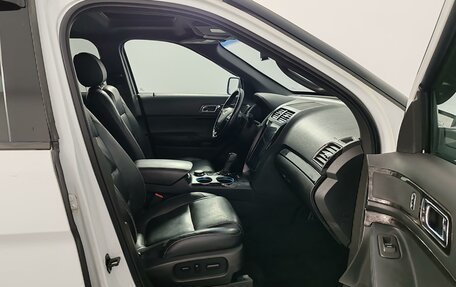 Ford Explorer VI, 2013 год, 1 400 000 рублей, 20 фотография