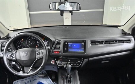 Honda HR-V II, 2017 год, 1 589 400 рублей, 6 фотография