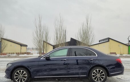 Mercedes-Benz E-Класс, 2020 год, 4 495 000 рублей, 2 фотография