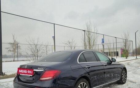 Mercedes-Benz E-Класс, 2020 год, 4 495 000 рублей, 5 фотография