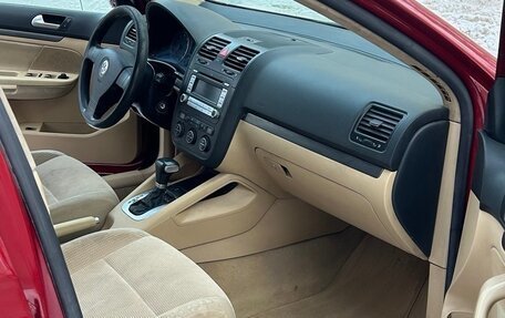 Volkswagen Jetta VI, 2007 год, 570 000 рублей, 5 фотография