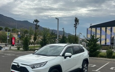 Toyota RAV4, 2019 год, 3 200 000 рублей, 1 фотография