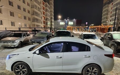 KIA Rio IV, 2020 год, 1 400 000 рублей, 3 фотография