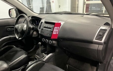 Peugeot 4007, 2011 год, 999 999 рублей, 3 фотография