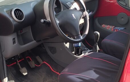 Peugeot 107 I рестайлинг, 2008 год, 250 000 рублей, 5 фотография