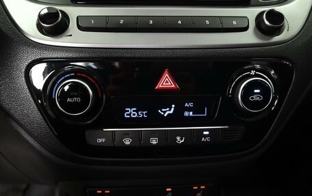 Hyundai Solaris II рестайлинг, 2018 год, 1 348 000 рублей, 14 фотография