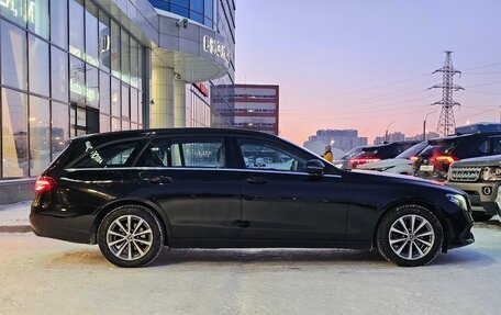Mercedes-Benz E-Класс, 2017 год, 2 750 000 рублей, 4 фотография