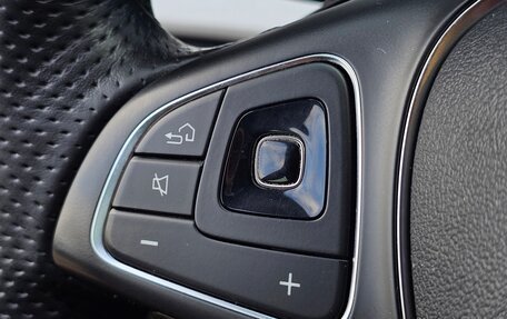 Mercedes-Benz E-Класс, 2017 год, 2 750 000 рублей, 34 фотография