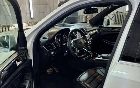 Mercedes-Benz GL-Класс AMG, 2014 год, 3 850 000 рублей, 16 фотография