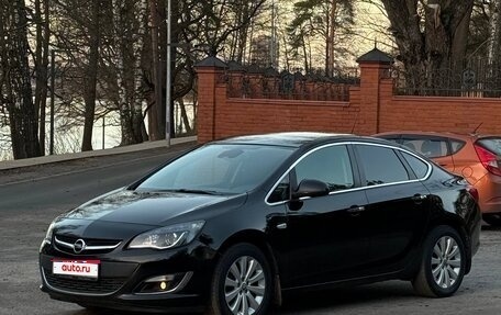Opel Astra J, 2012 год, 750 000 рублей, 1 фотография