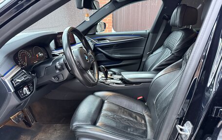 BMW 5 серия, 2019 год, 4 390 000 рублей, 11 фотография