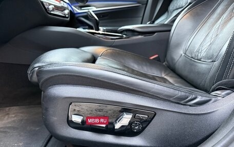 BMW 5 серия, 2019 год, 4 390 000 рублей, 12 фотография