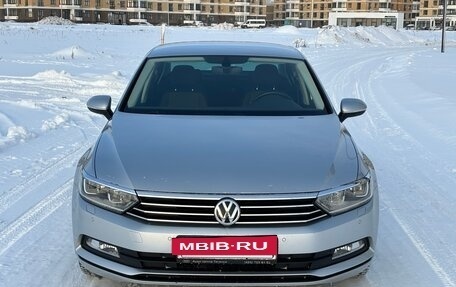 Volkswagen Passat B8 рестайлинг, 2016 год, 1 890 000 рублей, 9 фотография