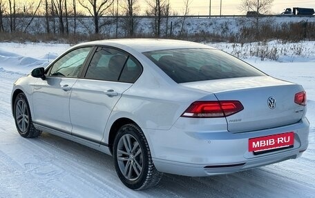 Volkswagen Passat B8 рестайлинг, 2016 год, 1 890 000 рублей, 18 фотография