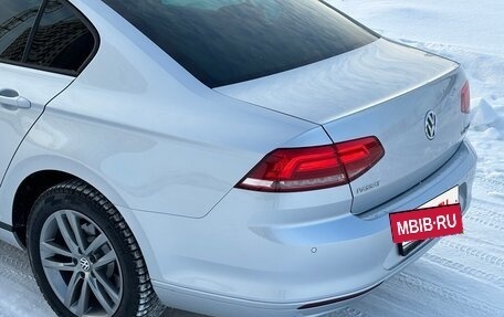 Volkswagen Passat B8 рестайлинг, 2016 год, 1 890 000 рублей, 21 фотография