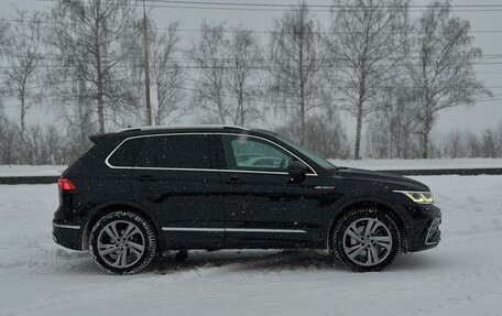 Volkswagen Tiguan II, 2021 год, 5 500 000 рублей, 4 фотография