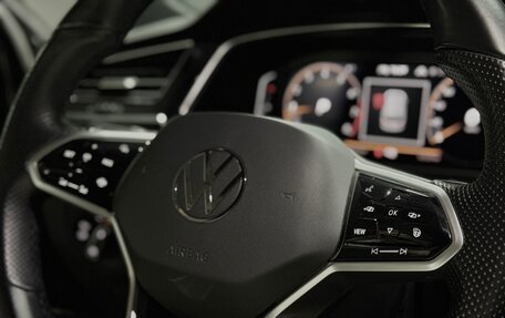 Volkswagen Tiguan II, 2021 год, 5 500 000 рублей, 16 фотография