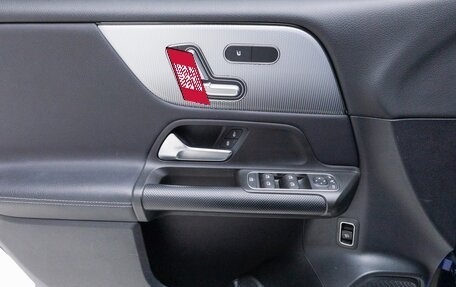 Mercedes-Benz GLB, 2022 год, 2 550 013 рублей, 9 фотография