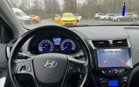 Hyundai Solaris II рестайлинг, 2014 год, 1 070 000 рублей, 7 фотография