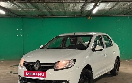 Renault Logan II, 2015 год, 410 000 рублей, 2 фотография