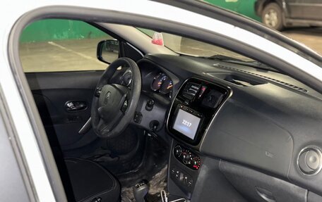 Renault Logan II, 2015 год, 410 000 рублей, 7 фотография