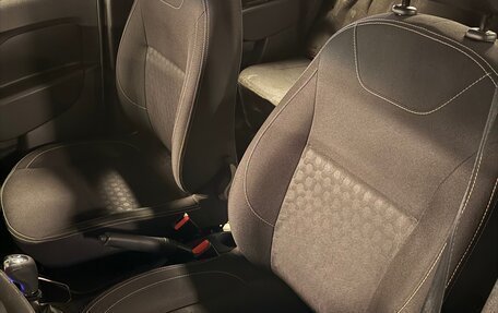 Renault Logan II, 2015 год, 410 000 рублей, 9 фотография