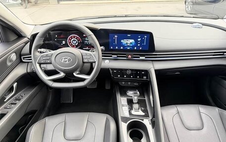 Hyundai Elantra, 2022 год, 1 612 013 рублей, 13 фотография