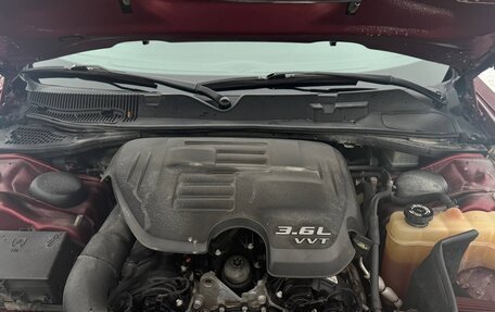 Dodge Challenger III рестайлинг 2, 2017 год, 3 870 000 рублей, 12 фотография