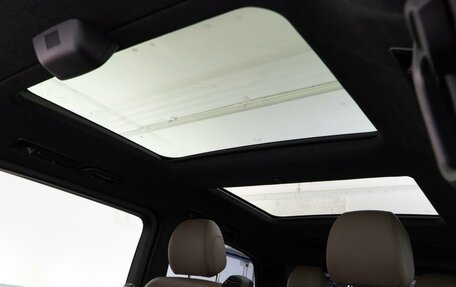 Mercedes-Benz V-Класс, 2022 год, 9 375 050 рублей, 26 фотография