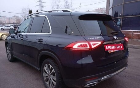 Mercedes-Benz GLE, 2019 год, 5 000 000 рублей, 4 фотография