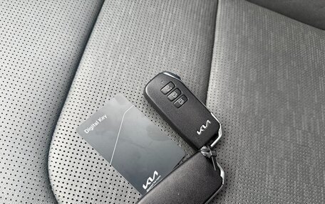 KIA Niro, 2023 год, 2 000 013 рублей, 17 фотография