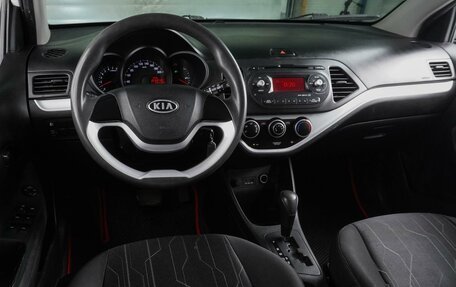 KIA Picanto II, 2011 год, 699 000 рублей, 6 фотография