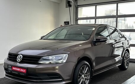 Volkswagen Jetta VI, 2015 год, 970 000 рублей, 1 фотография